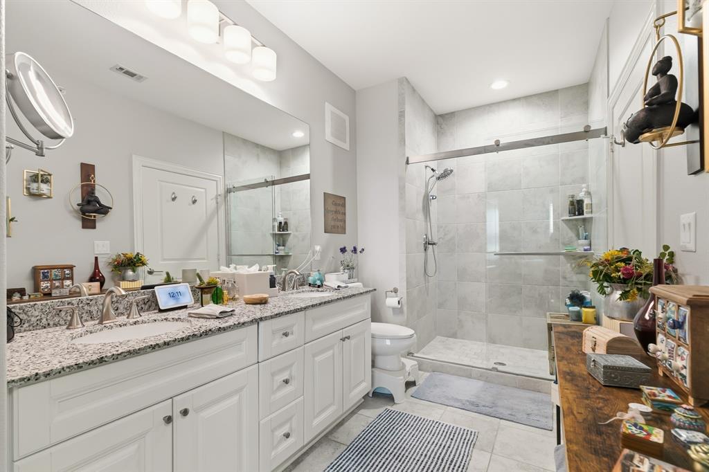 Quarters At The Shop - Residential