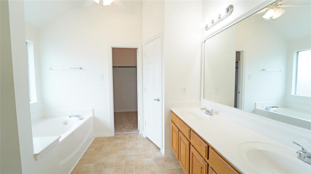 Country Brook Park Estate - Residential