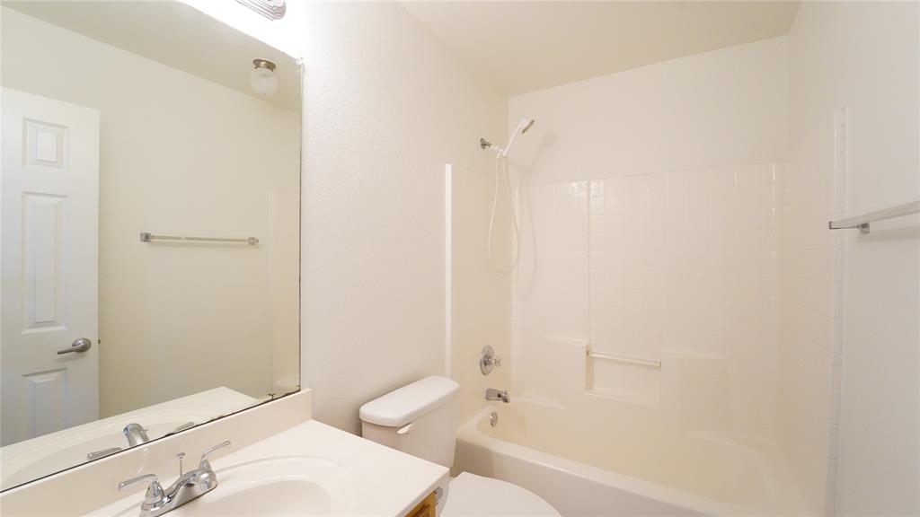 Country Brook Park Estate - Residential