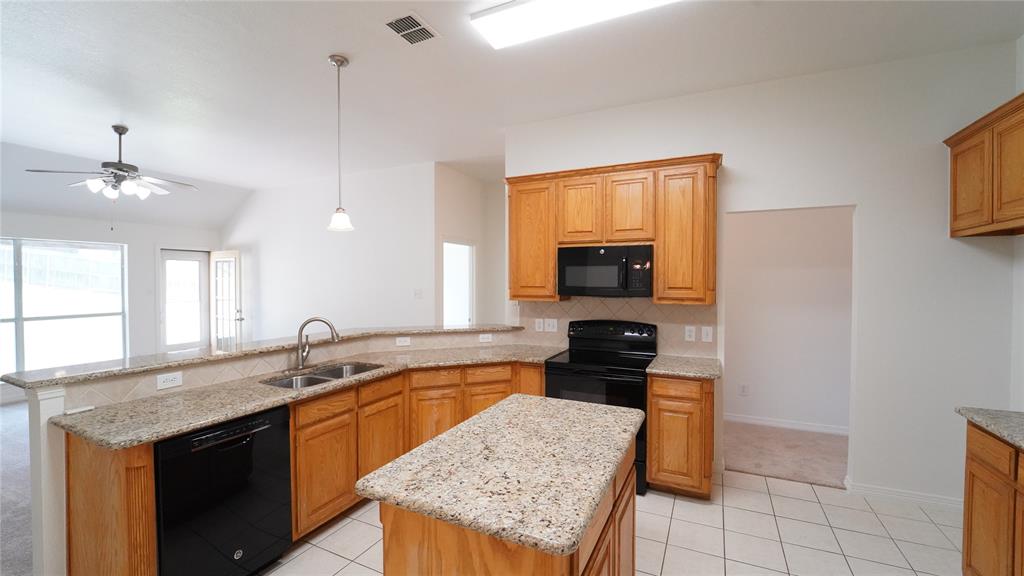 Country Brook Park Estate - Residential