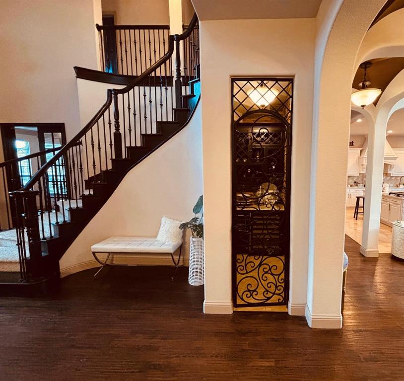 6963 Bridgemarker Drive