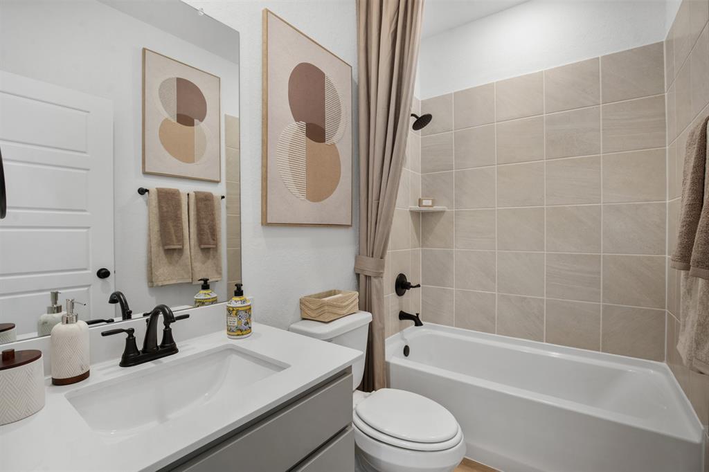 Sheppard's Place - Residential
