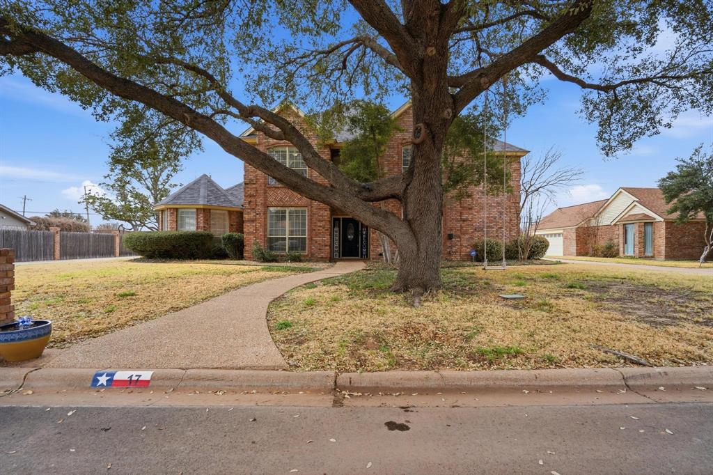 17 Cherry Hills E