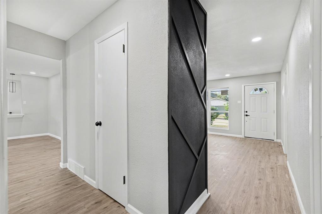 1303 Cloverdale Drive