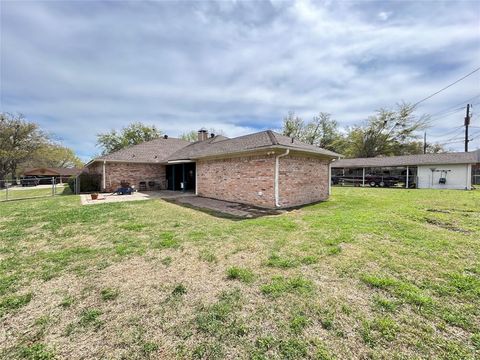 Tiny photo for 203 Marianne Circle, Sulphur Springs, TX 75482 (MLS # 21209498)