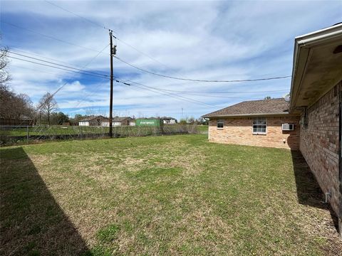Tiny photo for 203 Marianne Circle, Sulphur Springs, TX 75482 (MLS # 21209498)