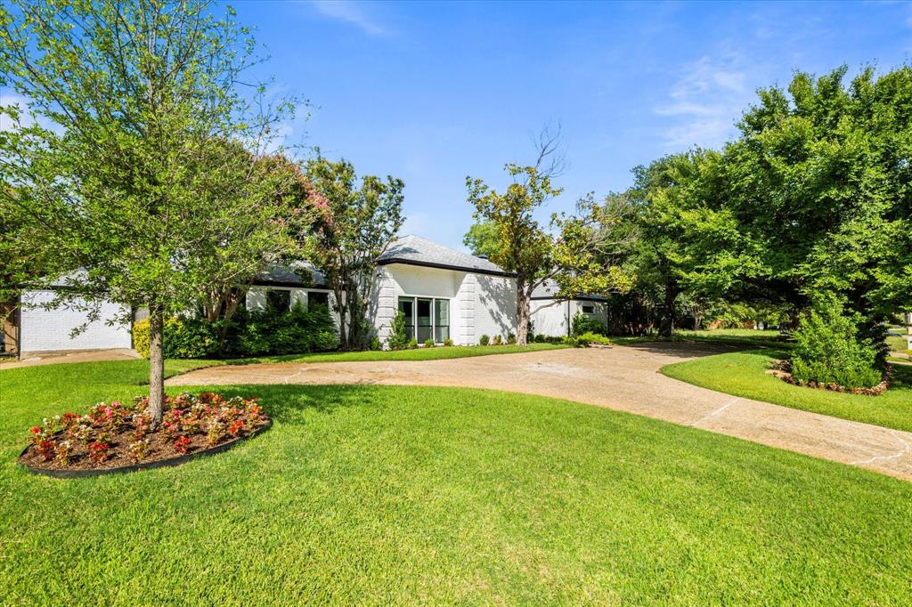 5407 Westgrove Drive