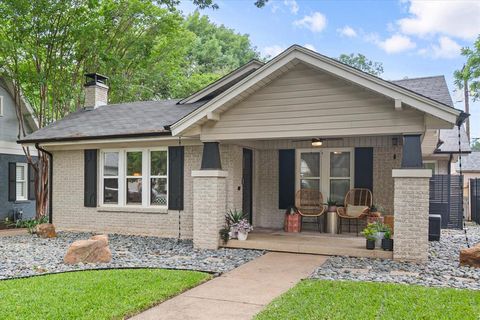 Photo of 3824 Bunting Avenue, Fort Worth, TX 76107 (MLS # 21254528)
