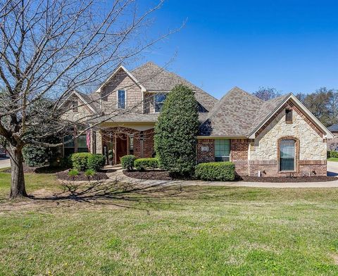 Photo of 43 Crown Road, Willow Park, TX 76087 (MLS # 21210211)