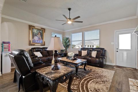 Tiny photo for 5401 Loftsmoor Court, Fort Worth, TX 76244 (MLS # 21223081)