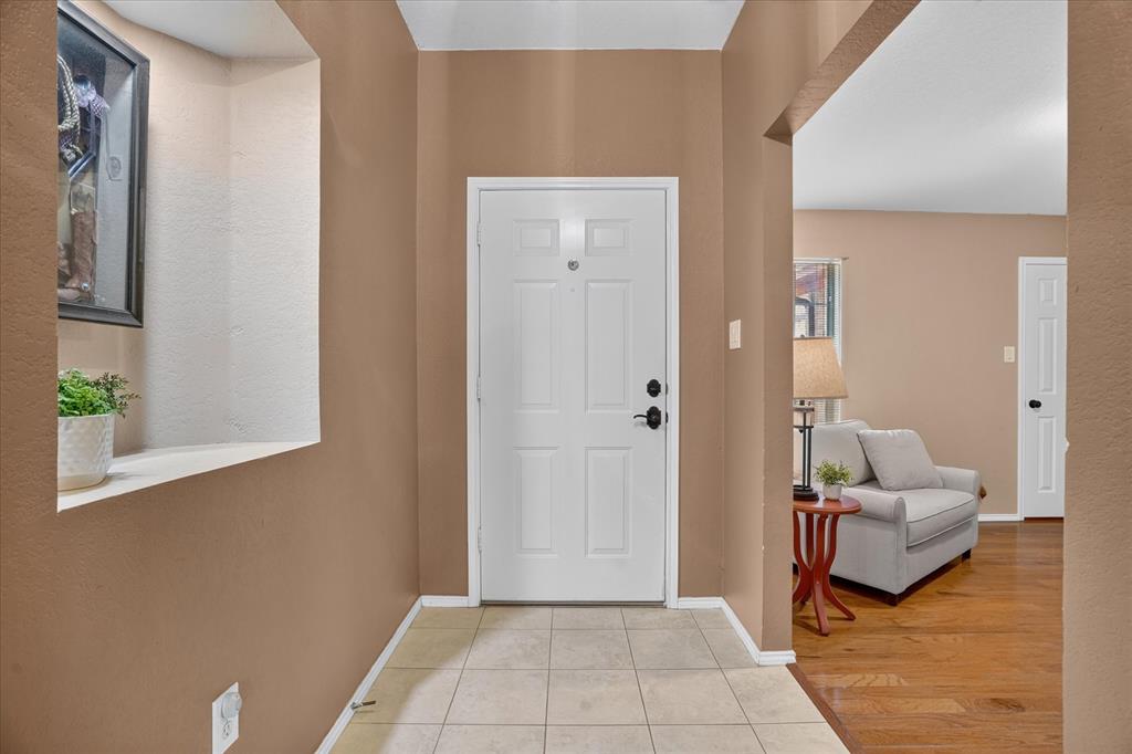6608 Silver Oak Lane