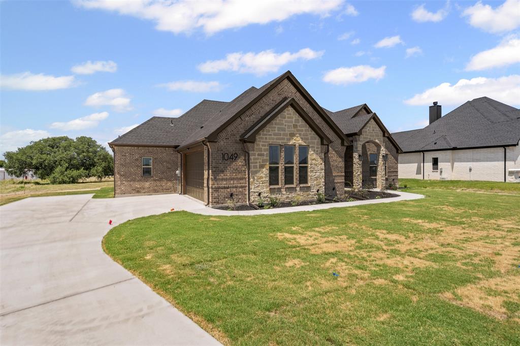 1049 Uplift Dr