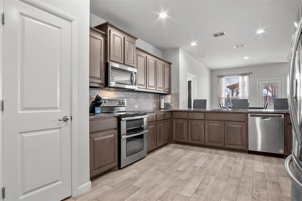 1120 Nelson Place