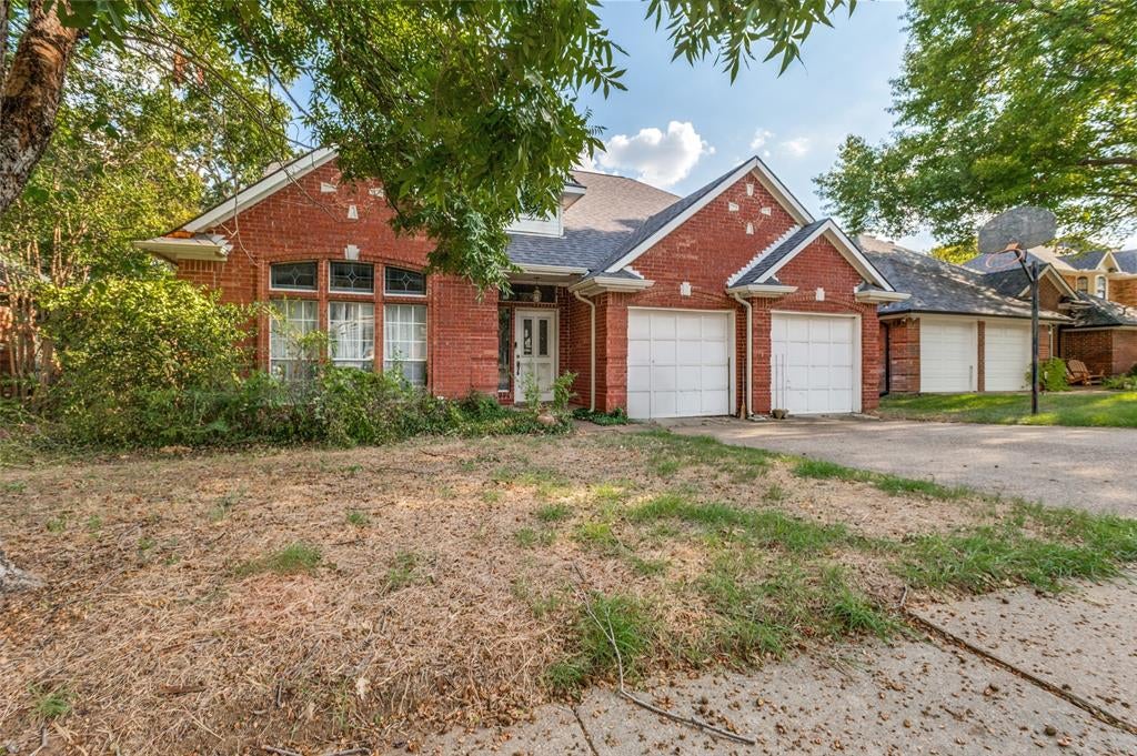 3312 Paint Brush Lane