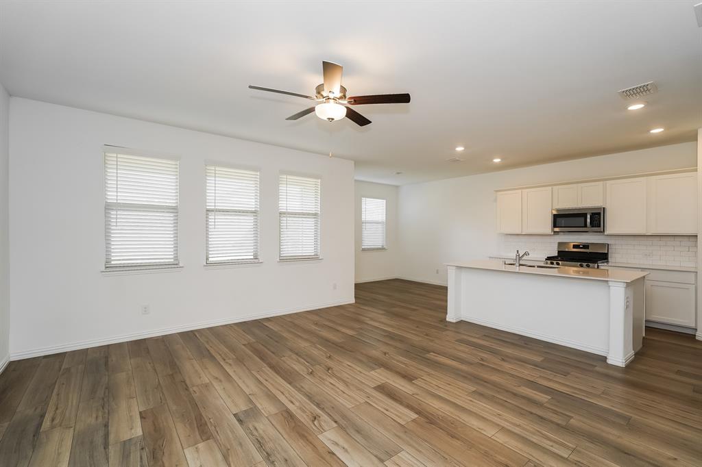 Northpointe Ph 5 - Residential Lease