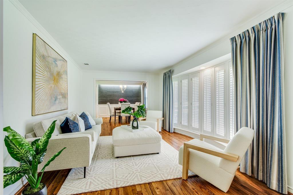 11211 Wonderland Trail