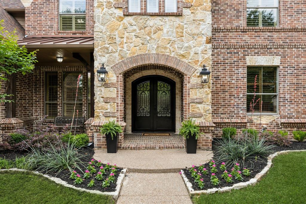 6104 Equestrian Court