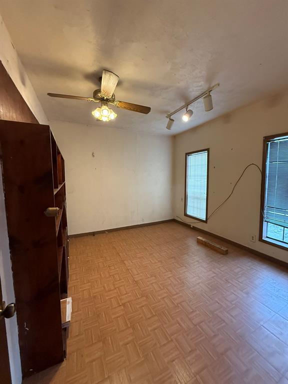 E D Harrsion - Residential