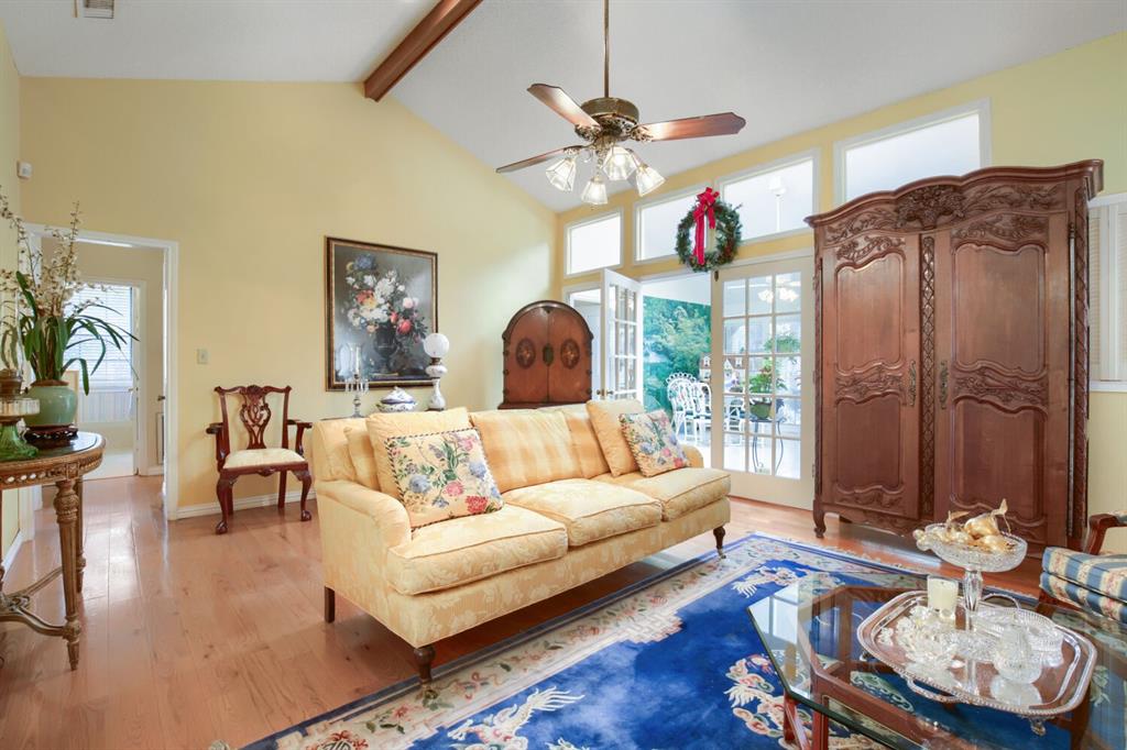 1538 Highland Road