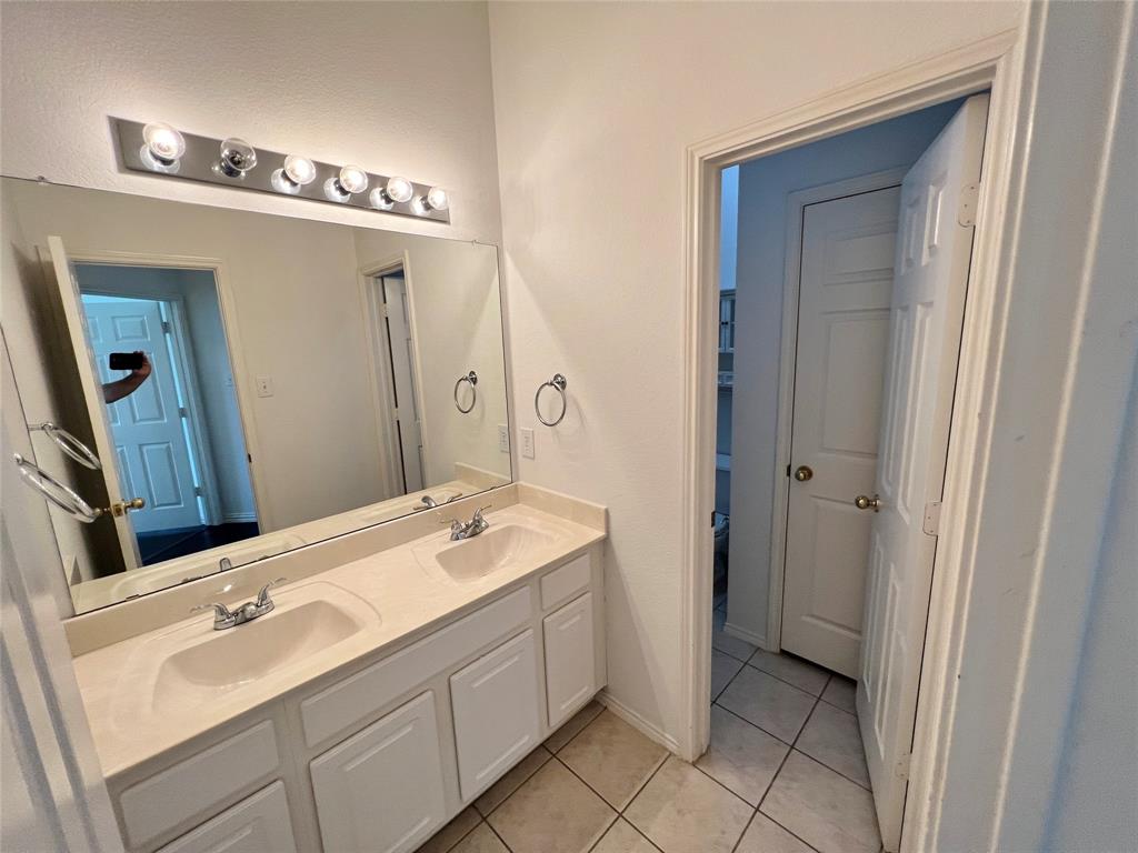 Legend Crest Viii - Residential Lease