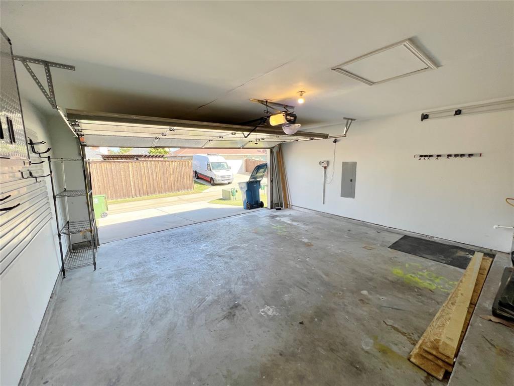 Legend Crest Viii - Residential Lease