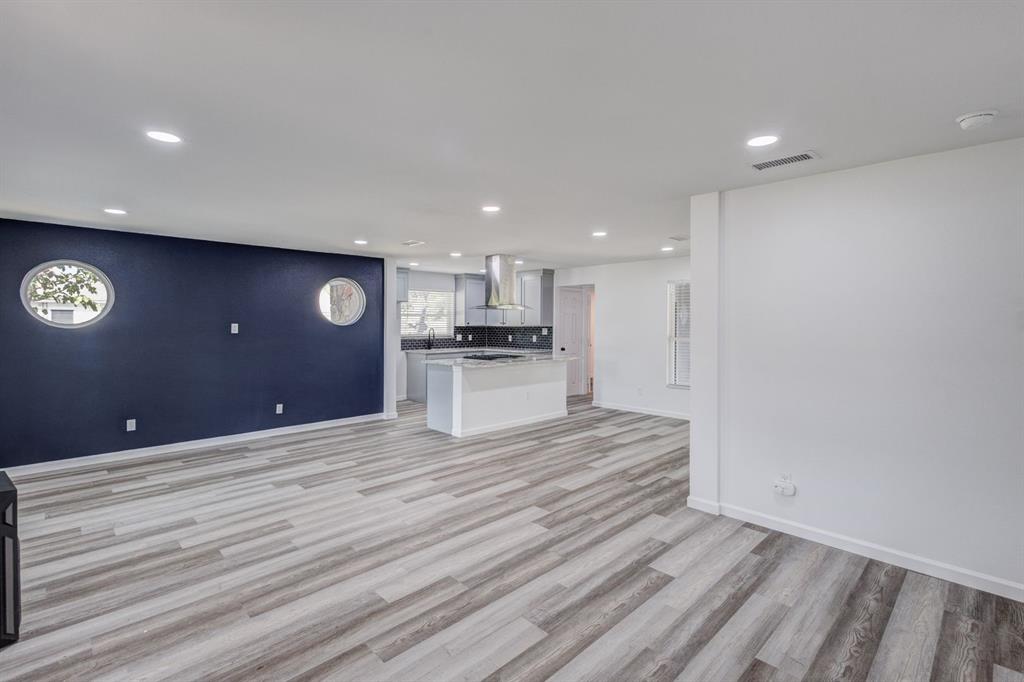 Burbank Gardens - Residential Lease