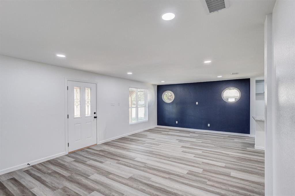 Burbank Gardens - Residential Lease