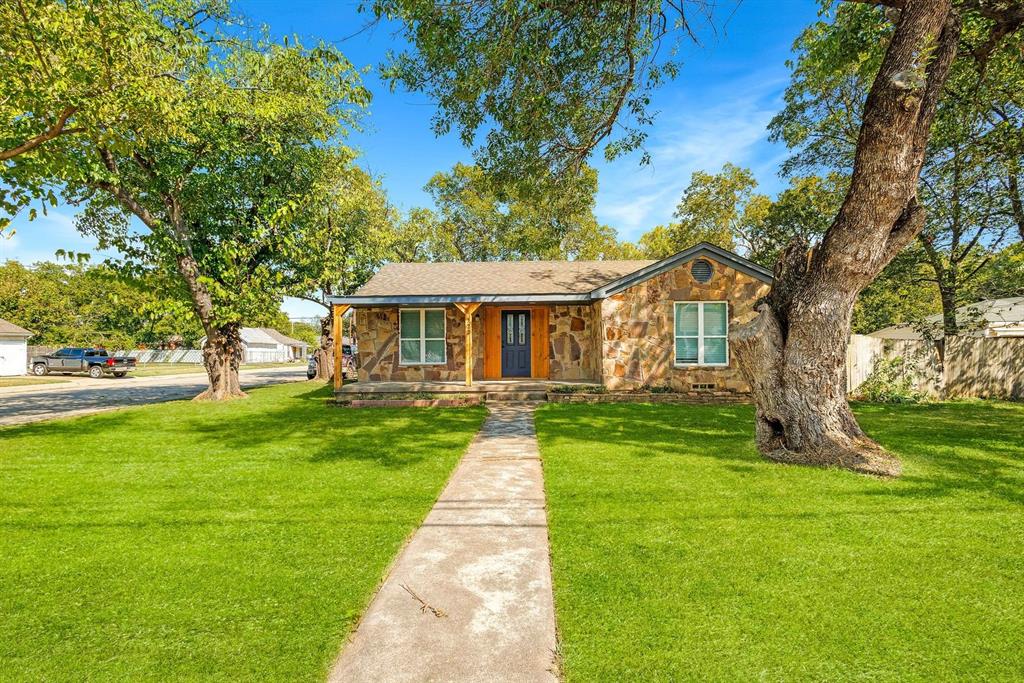 Burbank Gardens - Residential Lease