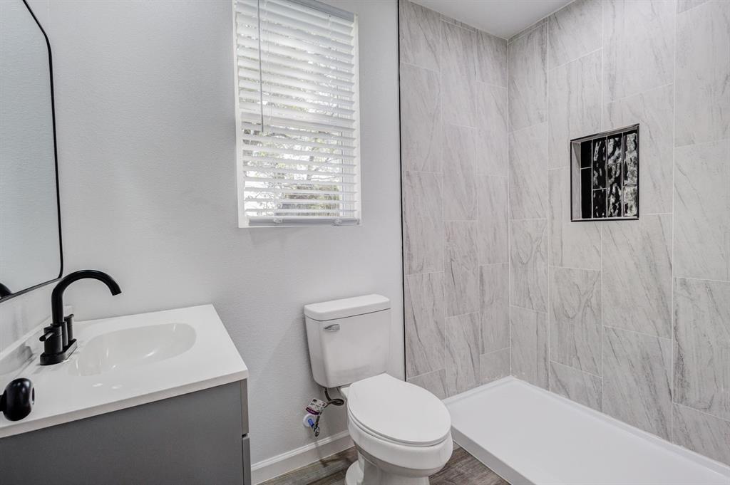 Burbank Gardens - Residential Lease