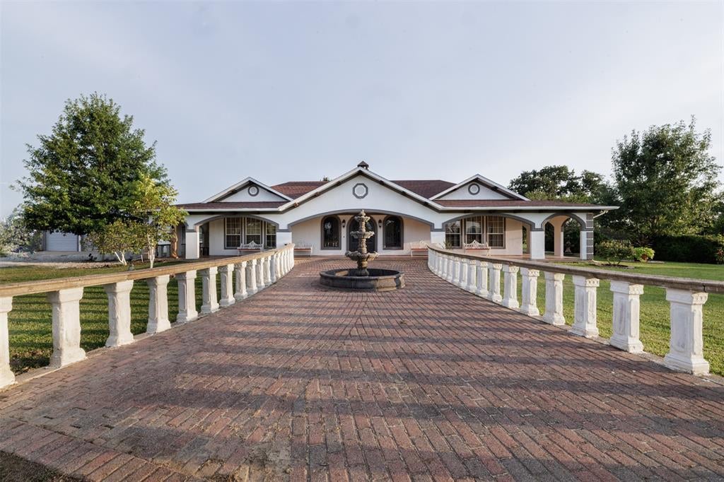 4699 County Road 1600 - Photo 3