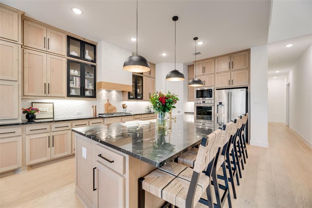 2217 Grey September Street