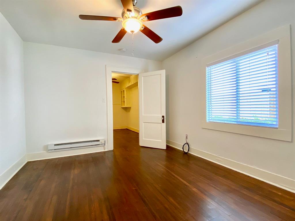 Bowser & Lemons Oak Lawn & # - Residential Lease