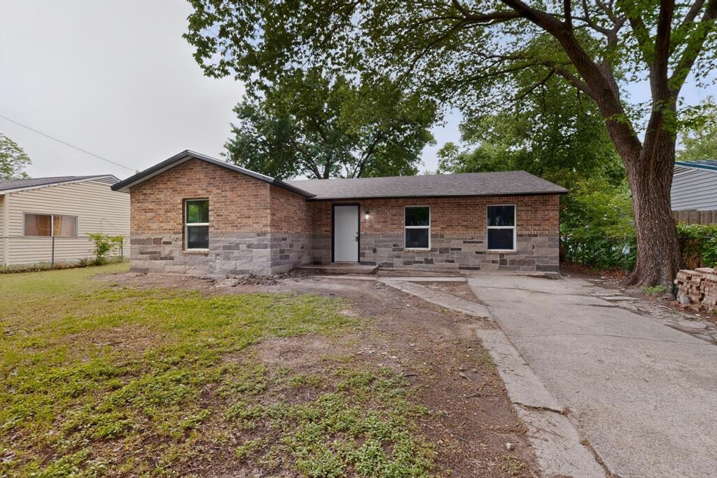 2518 Larry Drive