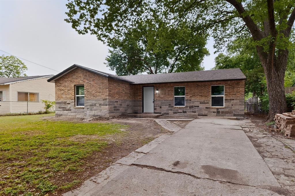 2518 Larry Drive