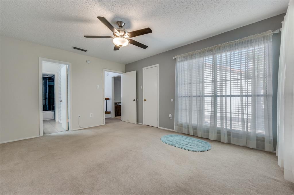 Preston Oaks Crossing Condos 01 & 02 - Residential