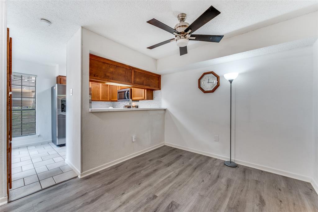 Preston Oaks Crossing Condos 01 & 02 - Residential