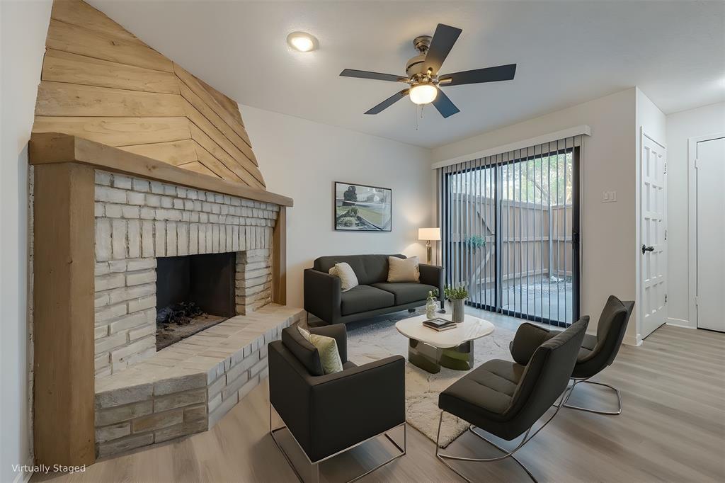 Preston Oaks Crossing Condos 01 & 02 - Residential