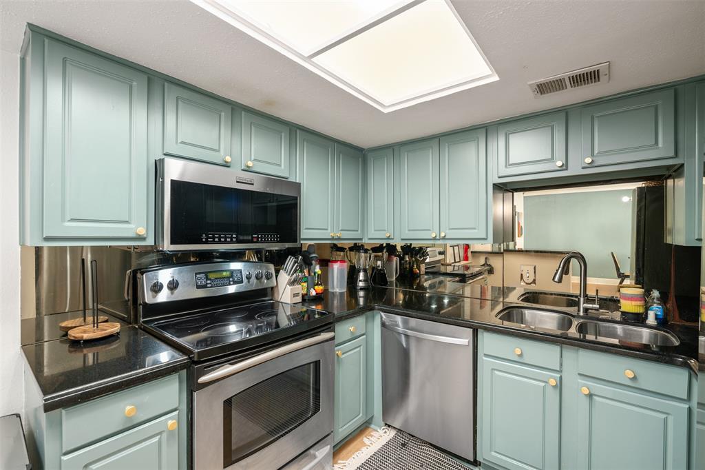 10215 Regal Oaks Drive A