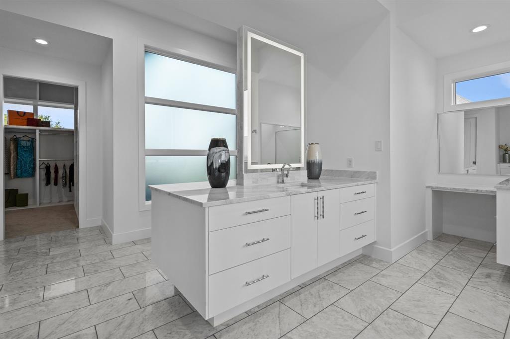 The Estates At Tour 18 Sec 2 - Residential