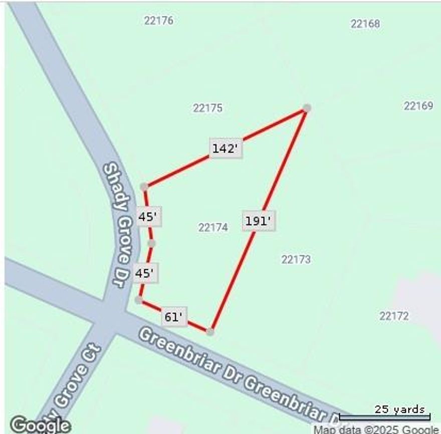 Come enjoy our two championship golf courses, swimming pools, tennis courts, marina, restaurants, wildlife, fishing and more.  Amenities transfer with sale of property, including 36 rounds of golf.  White Bluff also has an onsite Volunteer Fire Dept, full-time security, and a great boat ramp.  You can enjoy family and friends on the lake or sitting on a patio taking in the fabulous sunsets. 
Build your vacation home or permanent residence, bring your boat, jet skis, golf cart etc. and escape from the city to enjoy a relaxed lifestyle only 1.5 hours from DFW or Waco.