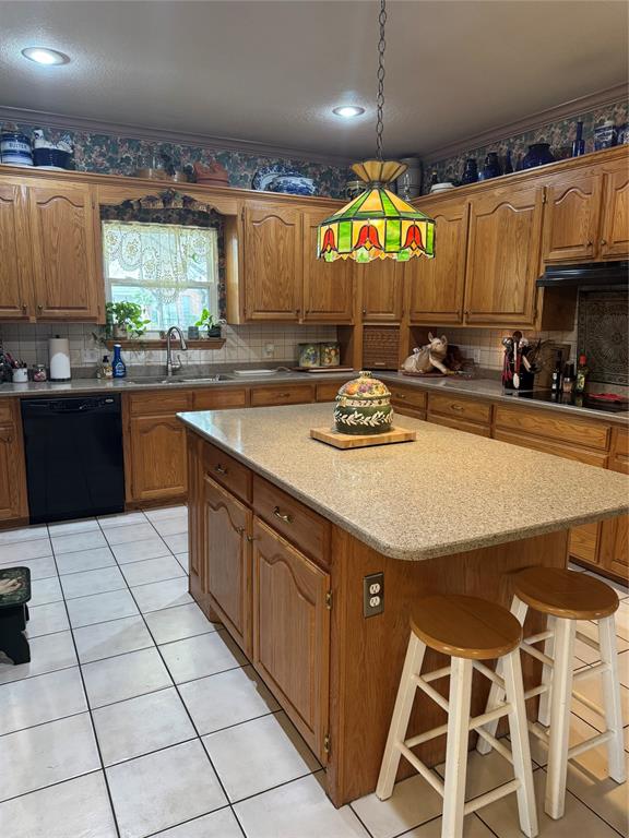 101 Golden Kinglet Lane