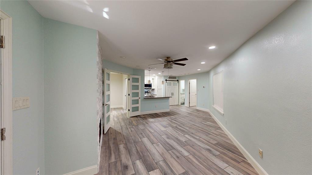 Arlington Oaks Condo - Residential