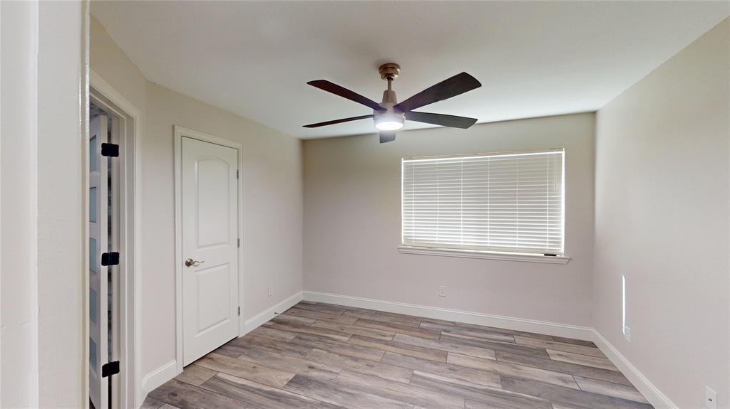 Arlington Oaks Condo - Residential