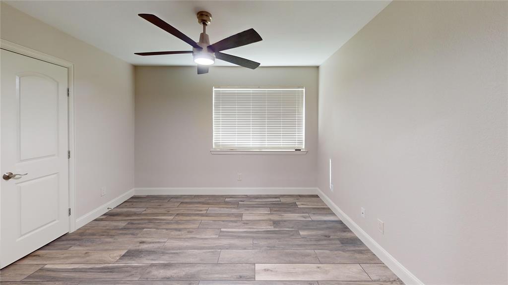 Arlington Oaks Condo - Residential