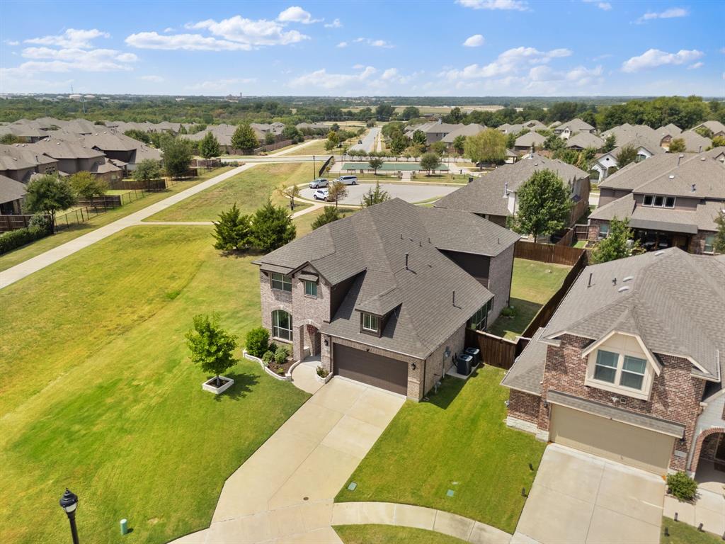 5101 Hertel Court