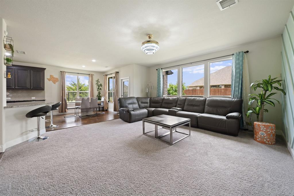 5101 Hertel Court
