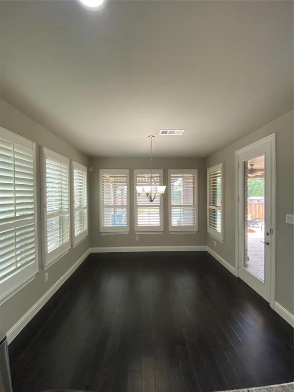 4434 Vineyard Creek Drive