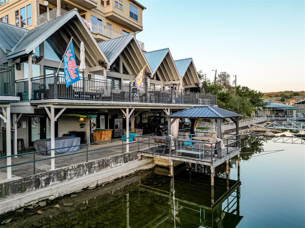 3005 Upcreek Alley 4
