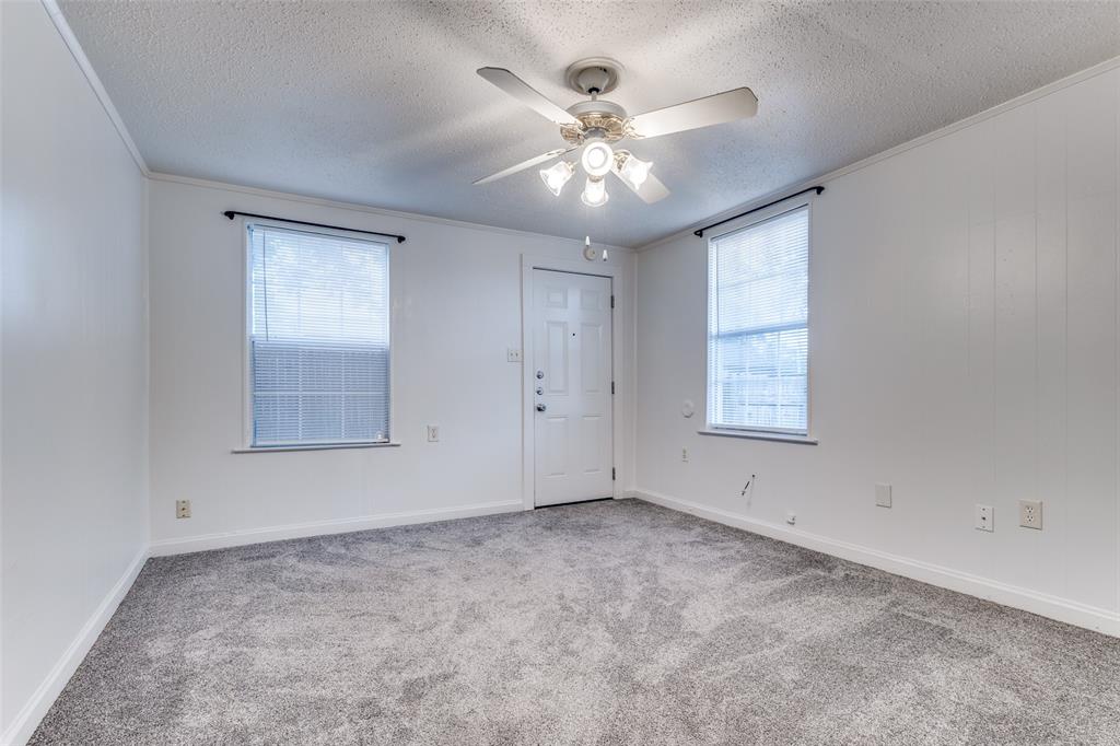 410 W College Street A& B