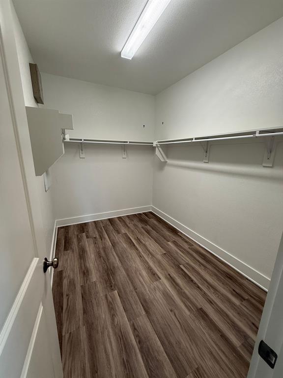 Lyons Crest Estates 2 - Residential Lease